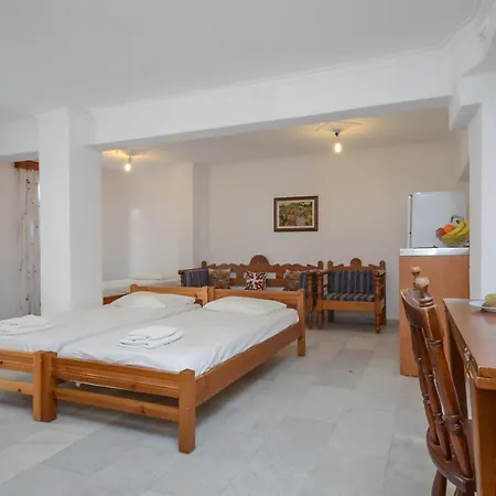 Mike's Διαμέρισμα Naxos City