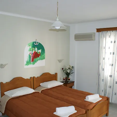 Mike's Apartment Naxos City