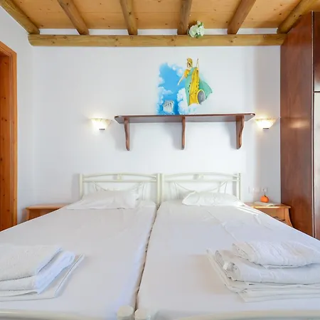 Mike's Apartmán Naxos City